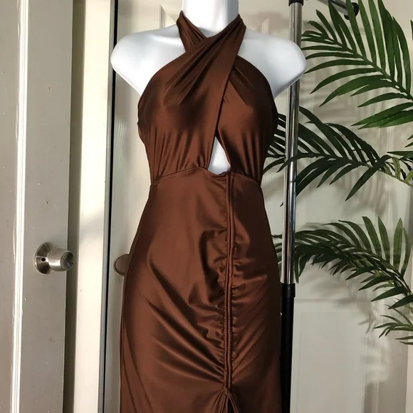 Expresso Luxe Double Cross Halter Dress - Picture 4 of 6